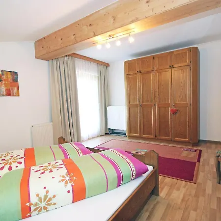 Hundsbichler.1 Apartment Hippach