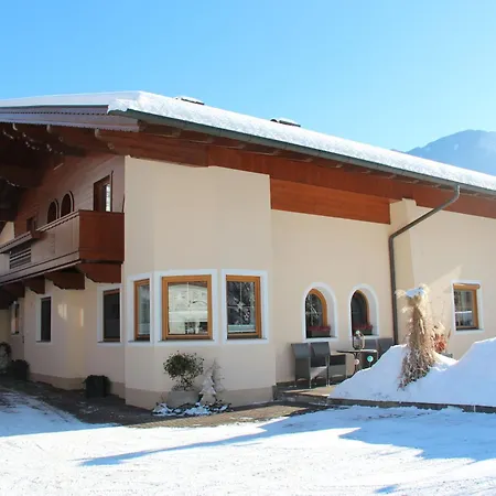 Apartamento Hundsbichler-1 By Interhome Hippach